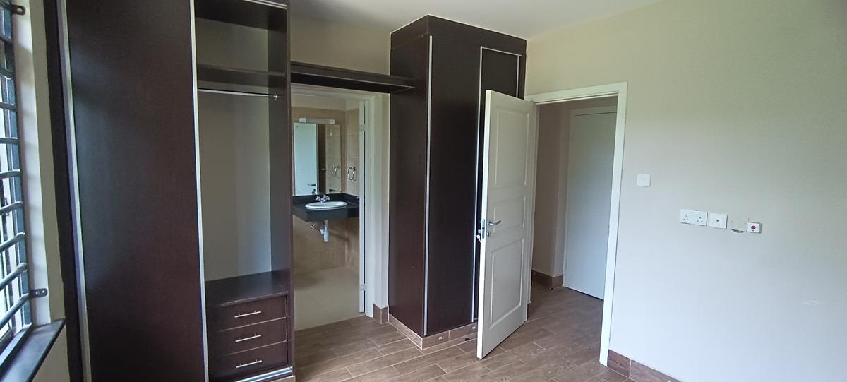 3 Bed Apartment with En Suite in Kitisuru - 13