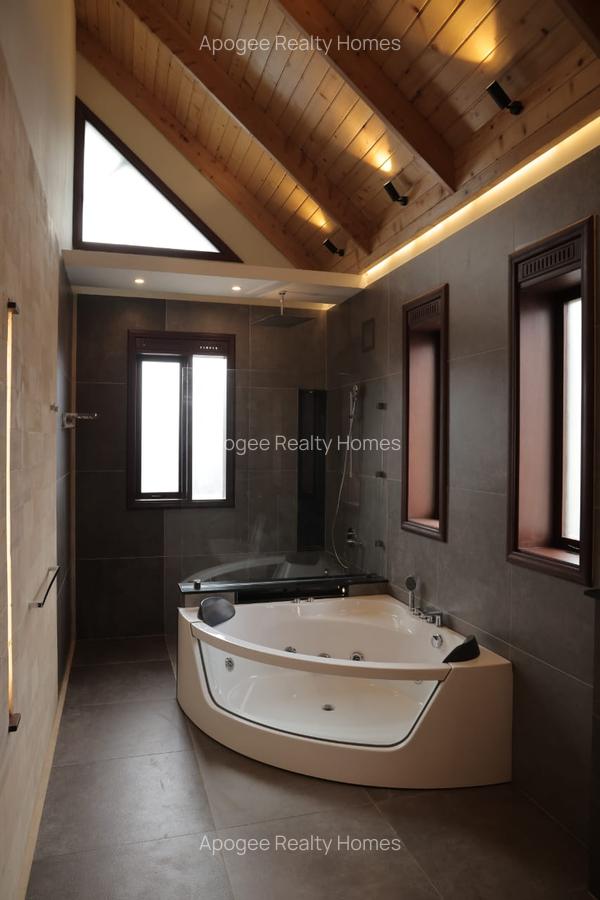 5 Bed House with En Suite at Runda - 12