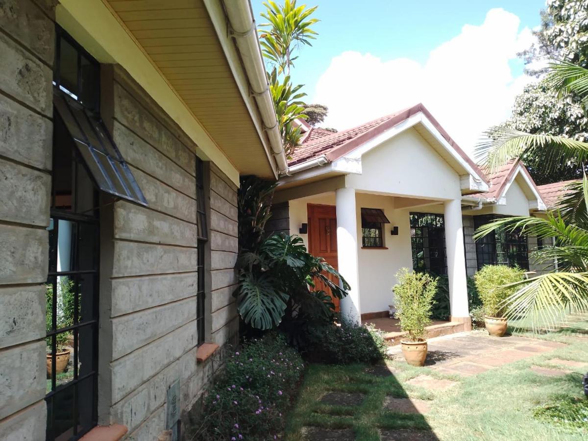 4 Bed House with En Suite in Karen - 1