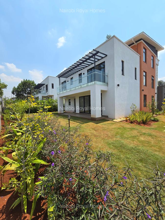5 Bed Townhouse with En Suite at Kinanda Road - 1