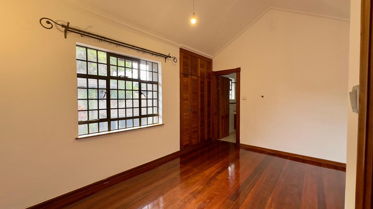 4 Bed Townhouse with En Suite at Peponi Road - 16