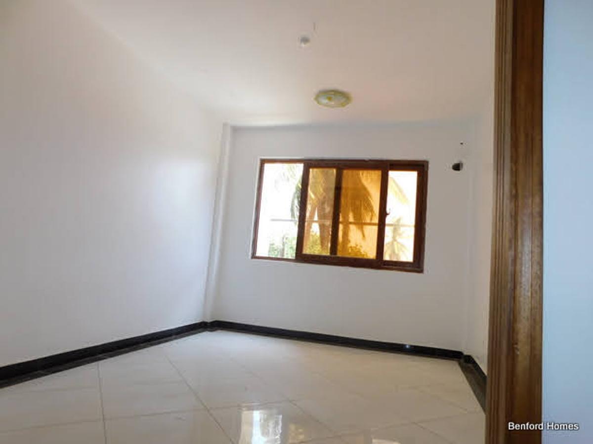 3 Bed Apartment with En Suite at Nyali - 16