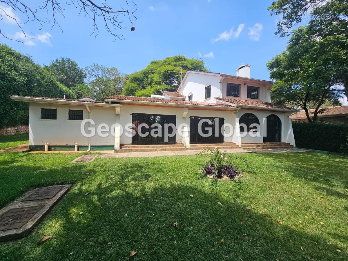 4 Bed House with En Suite in Runda - 1