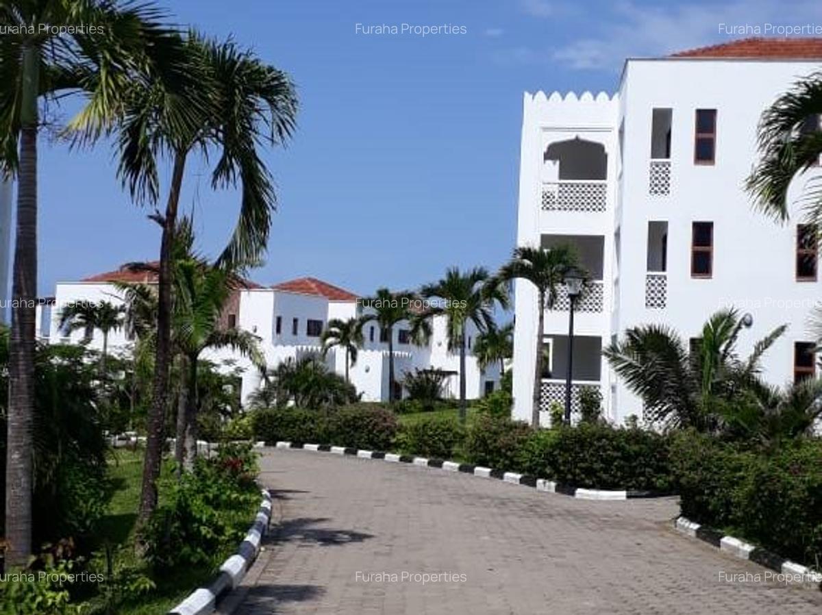 1 Bed House with Swimming Pool at Sultan Palace - 1