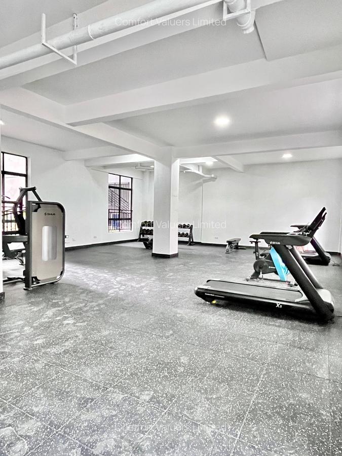Serviced 2 Bed Apartment with En Suite at Riverside Drive - 14