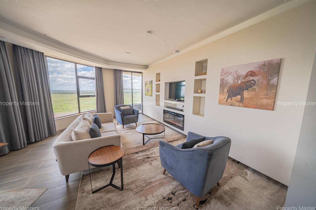 Serviced 2 Bed Apartment with En Suite at Southern Bypass - 7