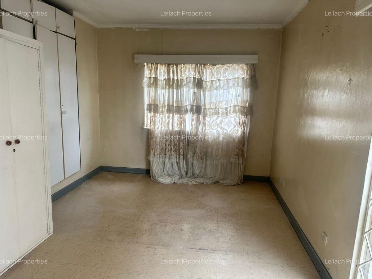 4 Bed House with En Suite in South C - 7