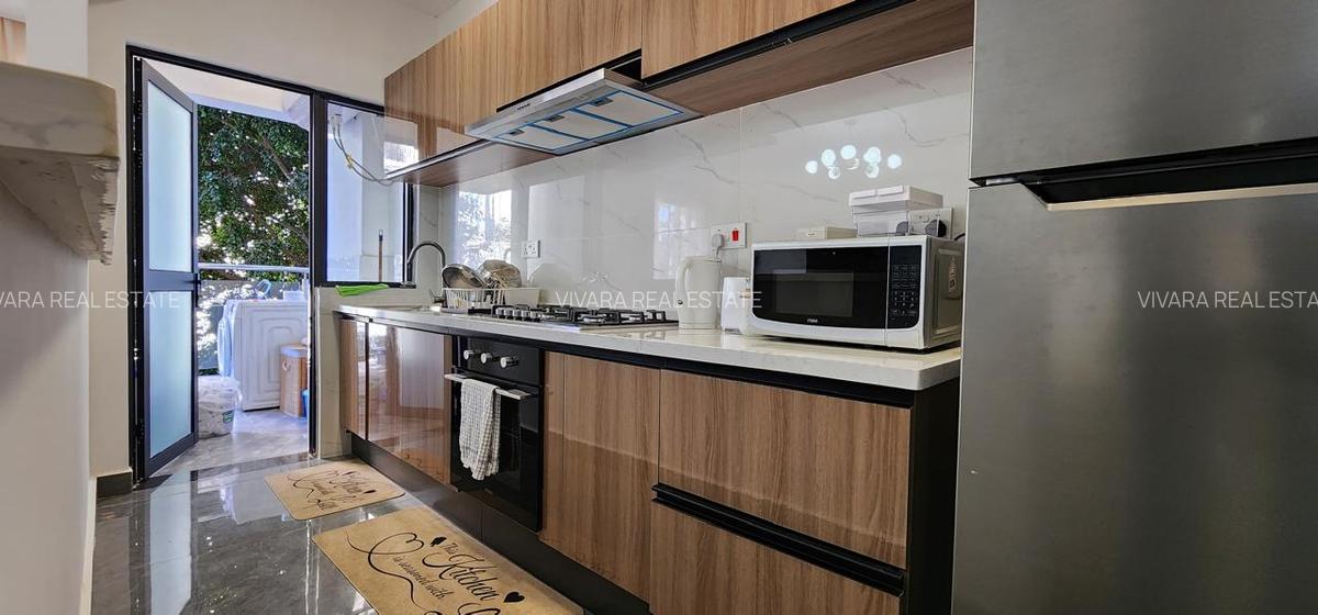 Serviced 2 Bed Apartment with En Suite in Riverside - 2