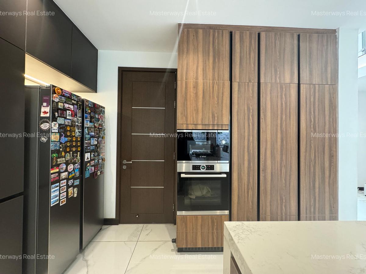 4 Bed Townhouse with En Suite in Westlands Area - 8