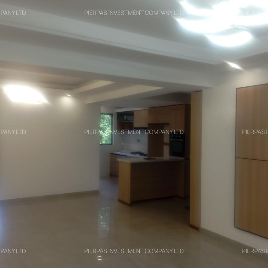 Serviced 3 Bed Apartment with En Suite in Riverside - 3