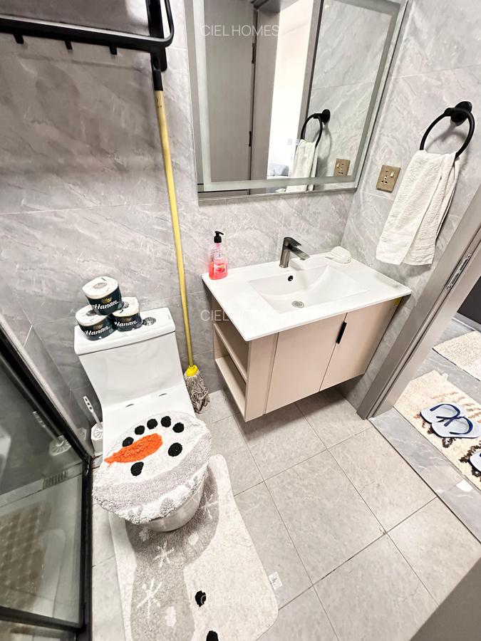 Studio Apartment with En Suite at Othaya Road - 12