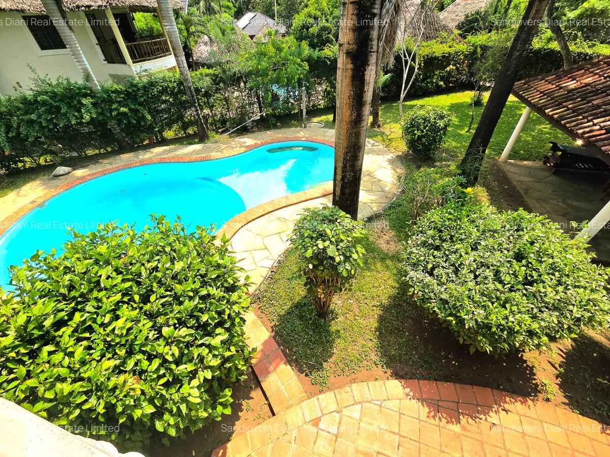 3 Bed Villa with Swimming Pool in Diani - 10