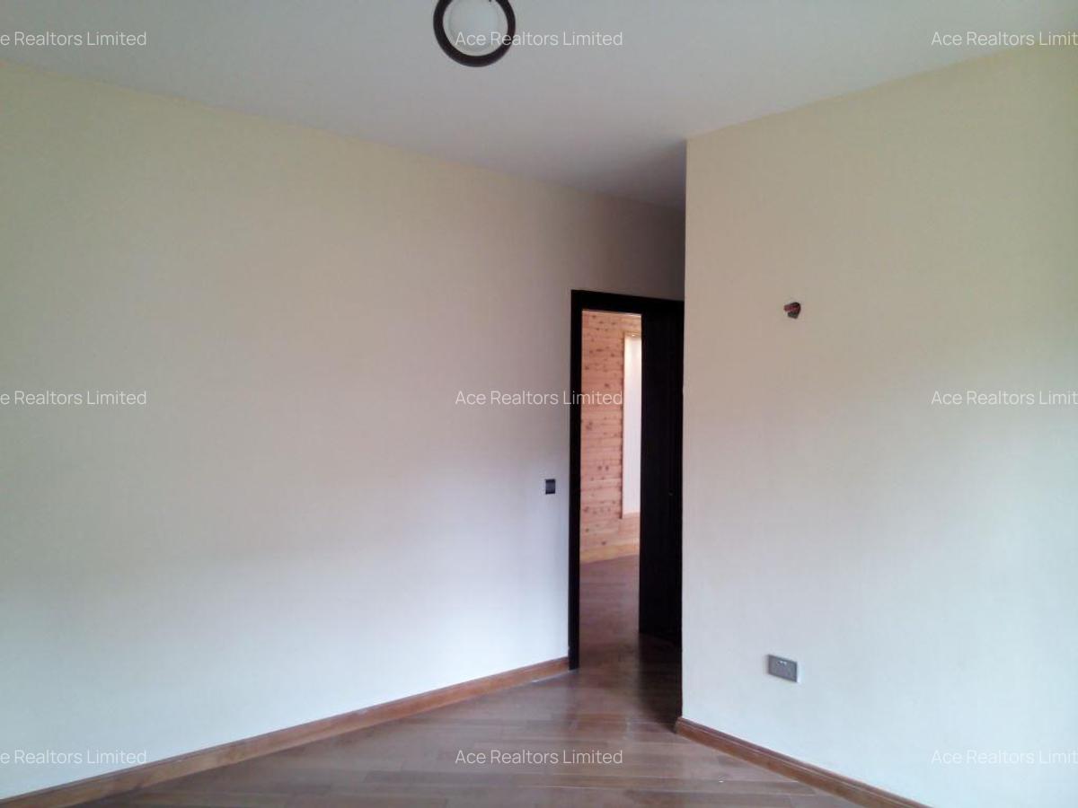 4 Bed House with En Suite at Karen Estate Nairobi - 6
