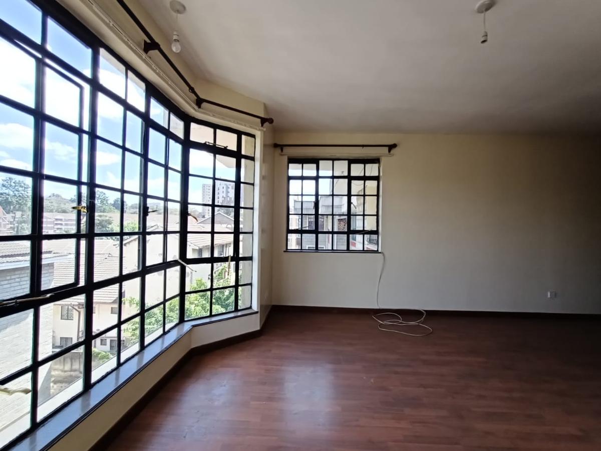 3 Bed Apartment with En Suite at Mandera Road - 14