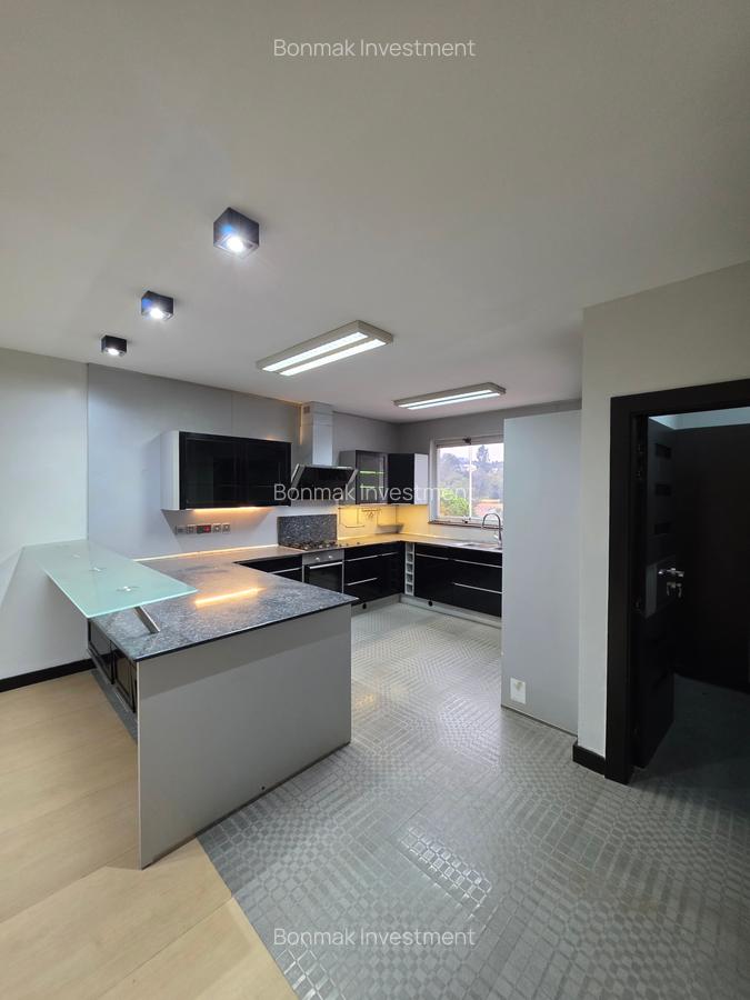 3 Bed Apartment with En Suite at Lavington-Riverside Drive - 7