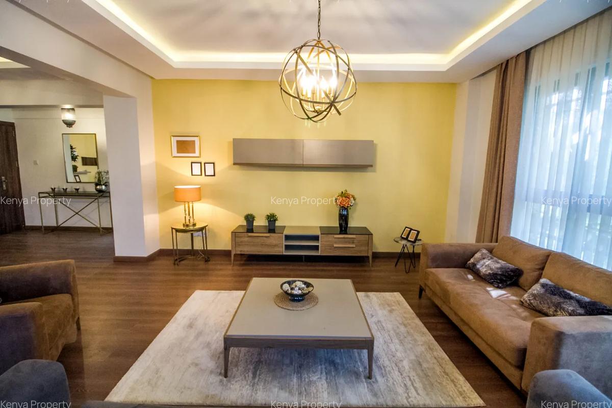 Serviced 3 Bed Apartment with En Suite at Rosewood Avenue - 5