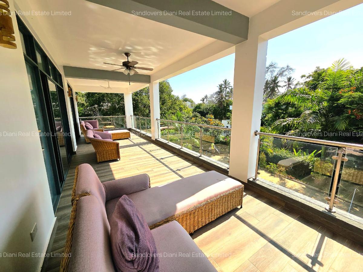 4 Bed Villa with En Suite in Diani - 8