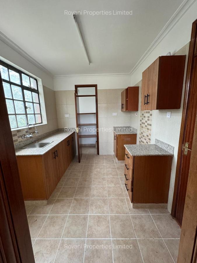 4 Bed Apartment with En Suite in Kiambu Road - 6