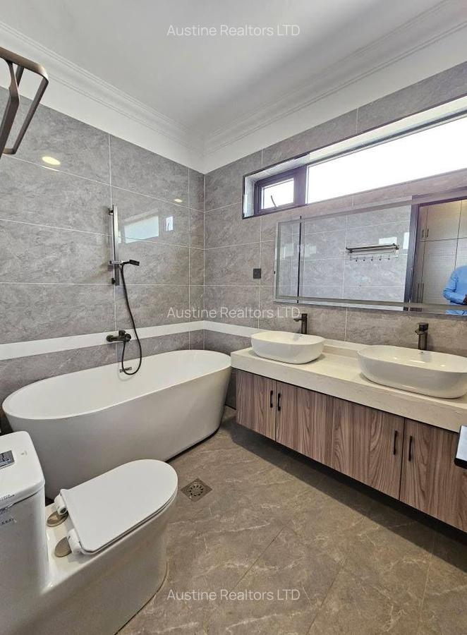 Serviced 4 Bed Apartment with En Suite at Othaya Road - 9