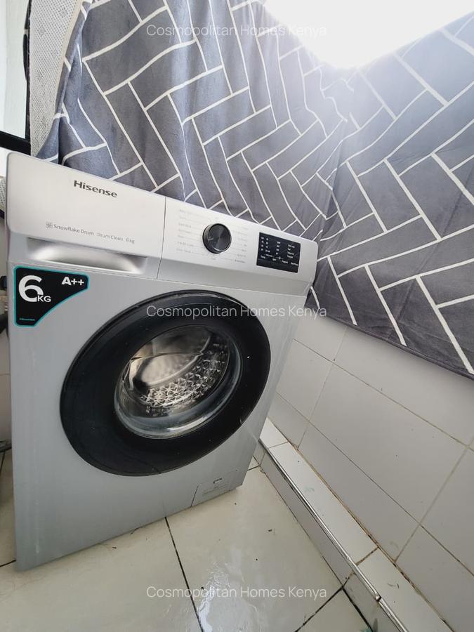 Serviced 3 Bed Apartment with En Suite at 5Th Parklands Avenue - 15