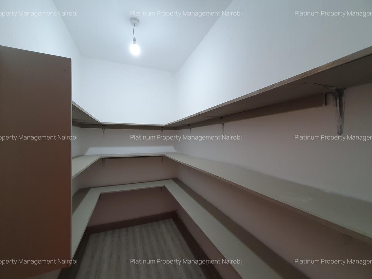 4 Bed Apartment with En Suite in Parklands - 7