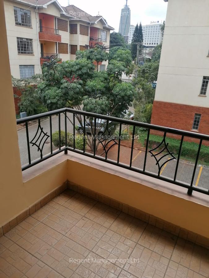 2 Bed Apartment with En Suite at Upper Hill - 4