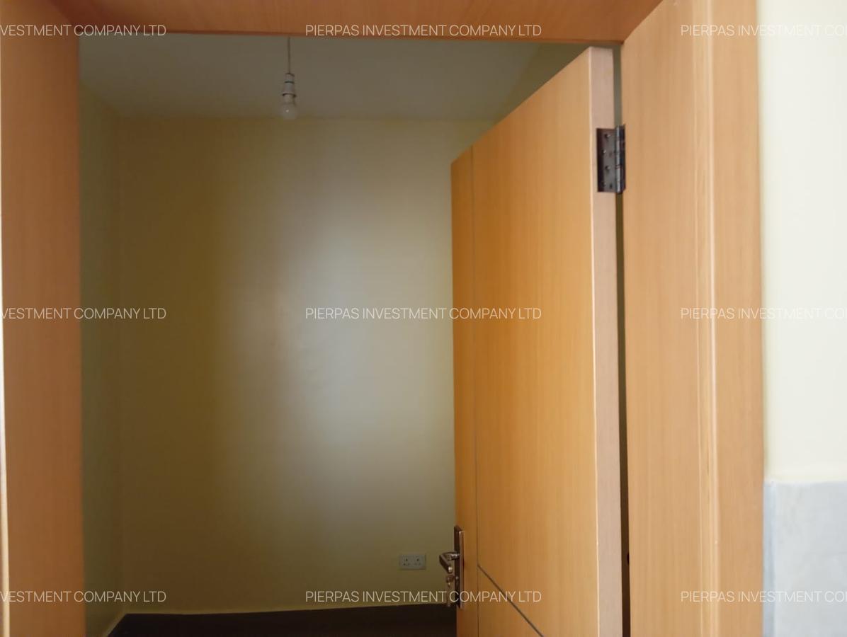 Serviced 3 Bed Apartment with En Suite in Westlands Area - 8