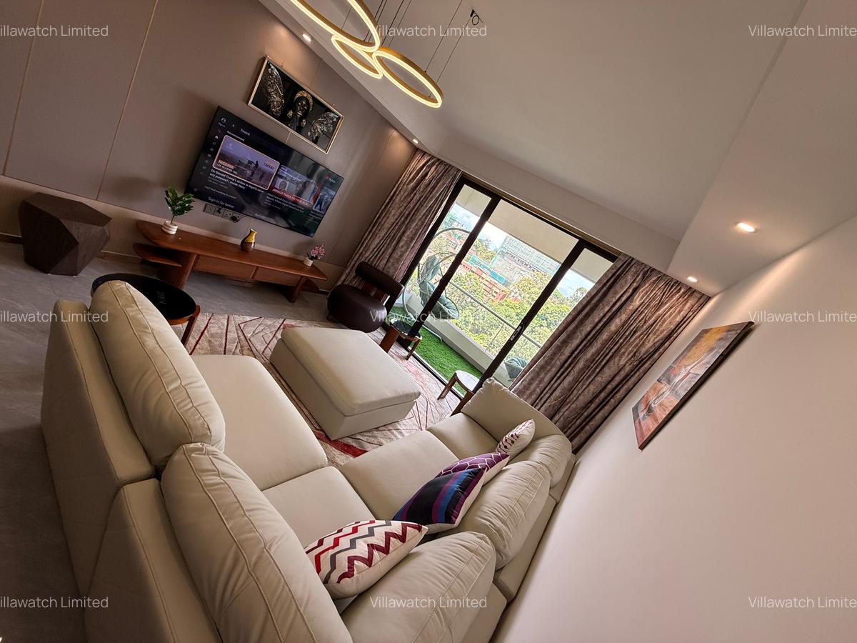 Serviced 3 Bed Apartment with En Suite at Riverside Square - 6