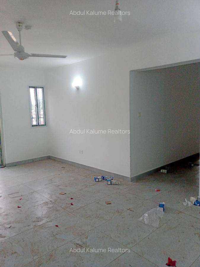 Serviced 3 Bed Apartment with En Suite at Bamburi - 6