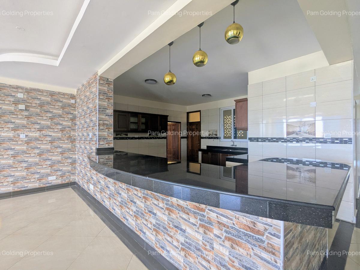 4 Bed Apartment with En Suite at Mwamba Avenue - 2