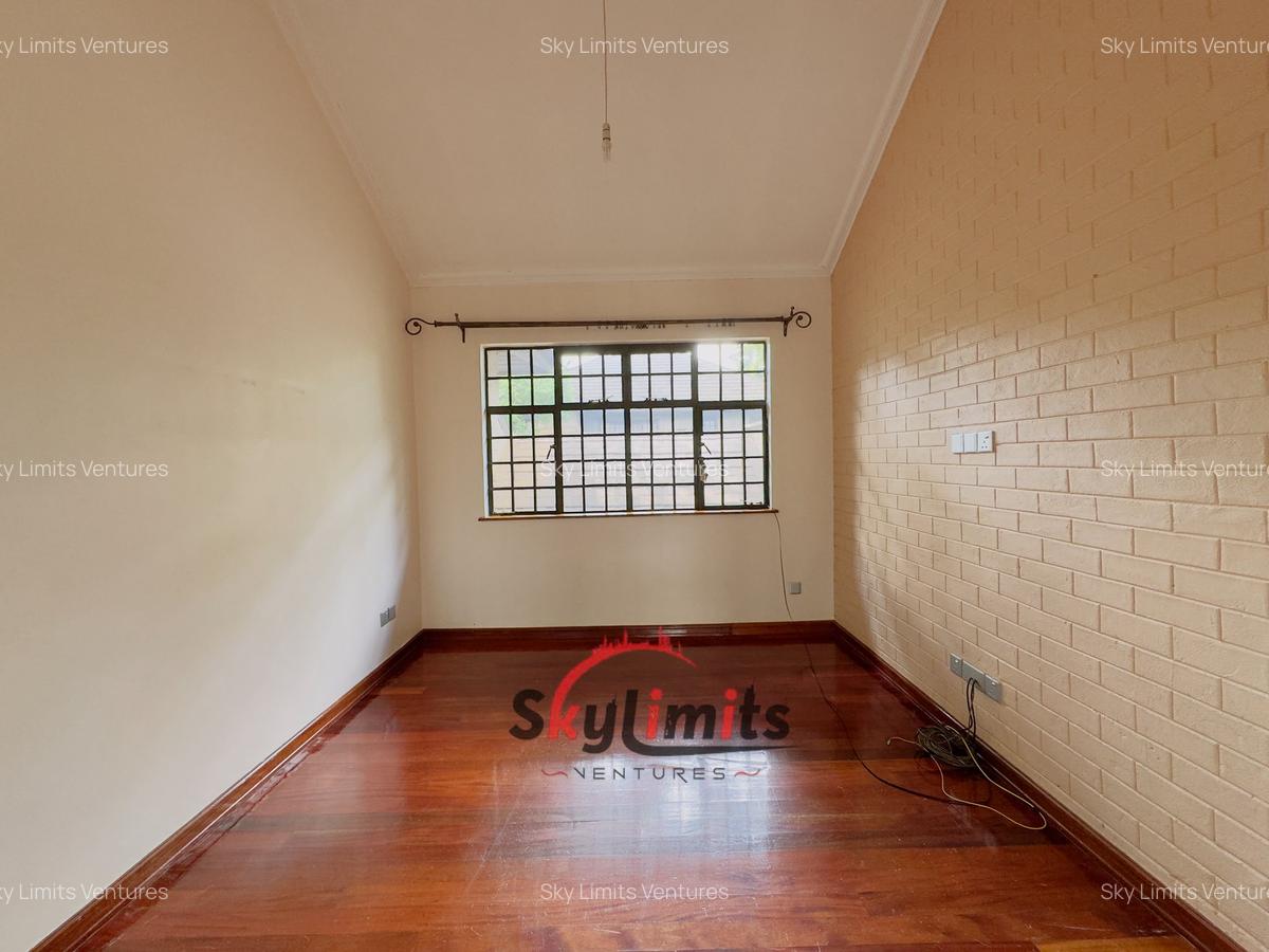 4 Bed Townhouse with En Suite at Peponi Rd - 6