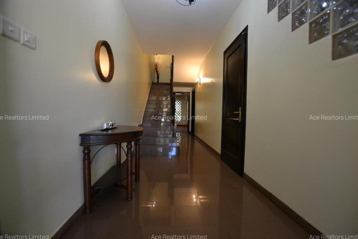 Furnished 3 Bed Apartment with En Suite at Grevillea Grove Nairobi - 5