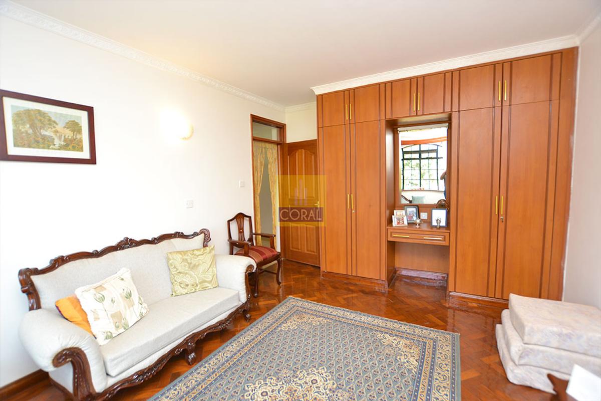 4 Bed Apartment with En Suite at Westlands - 10