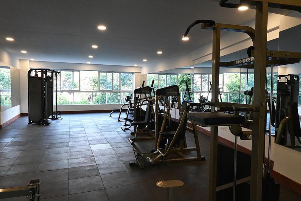 Furnished 2 Bed Apartment with En Suite at Westlands - 11