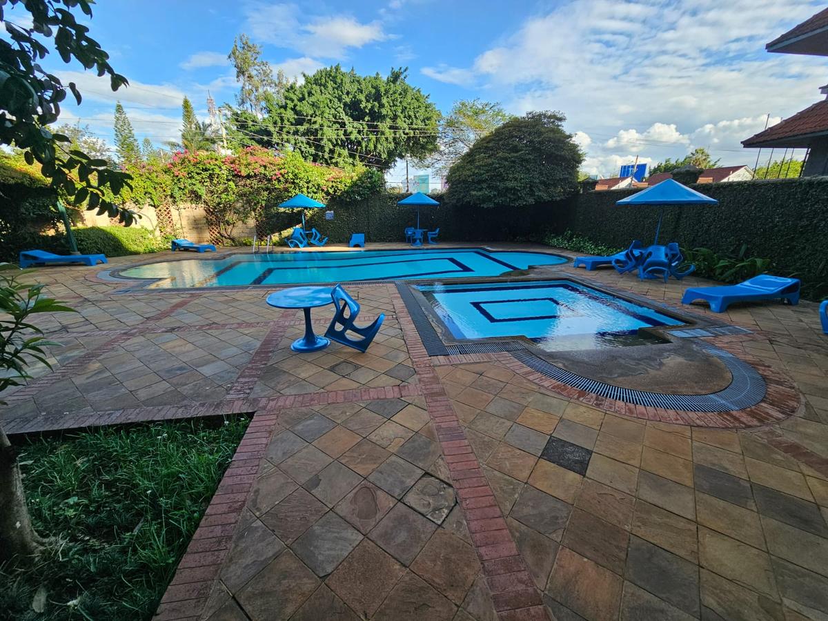 3 Bed Apartment with En Suite in Kileleshwa - 19