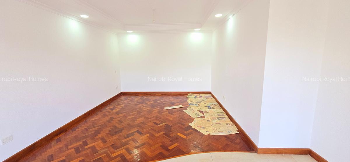 6 Bed Townhouse with En Suite at Off Maji Mazuri Drive - 15