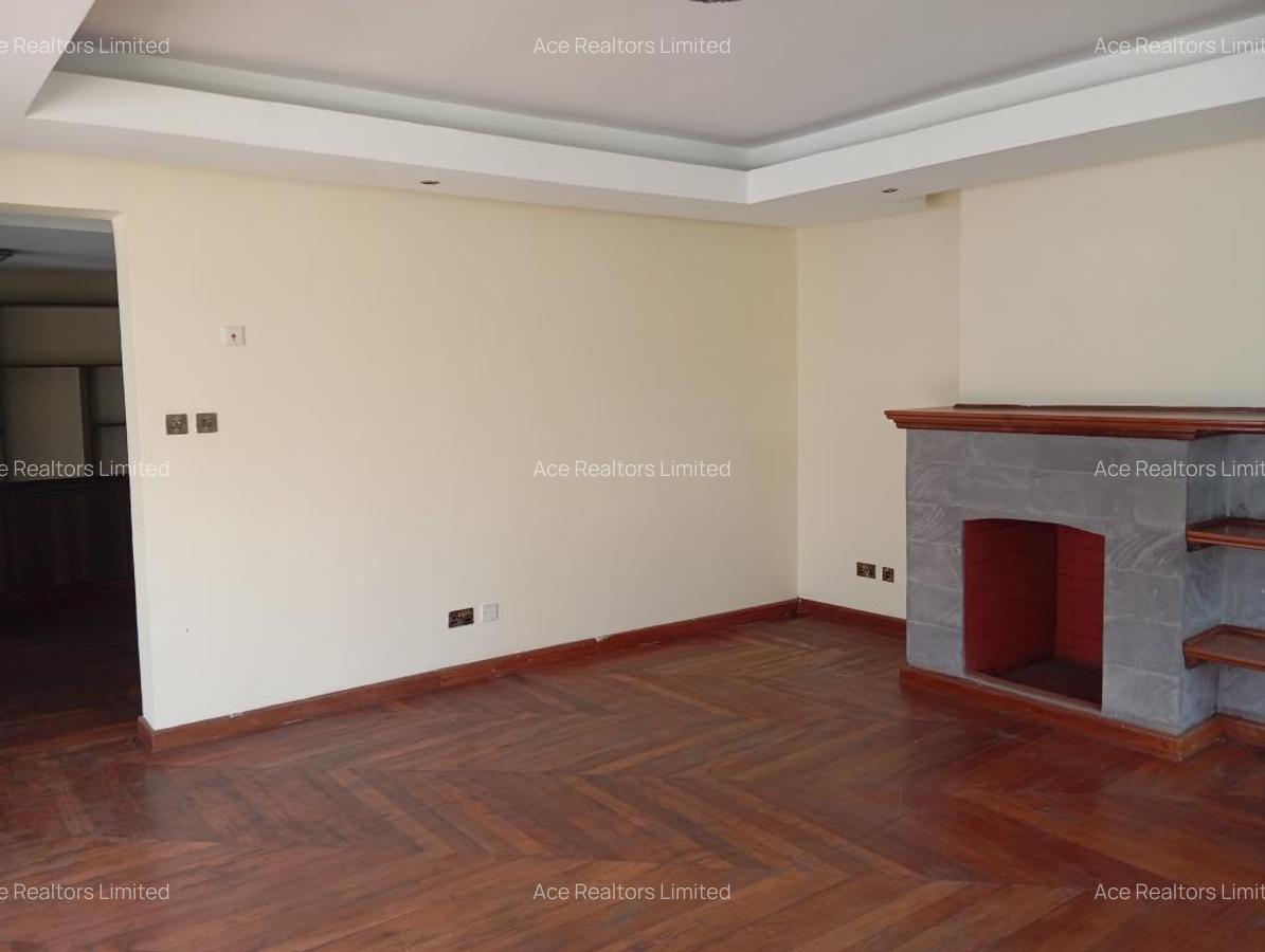 5 Bed Townhouse with En Suite at Lavington Estate Nairobi - 6