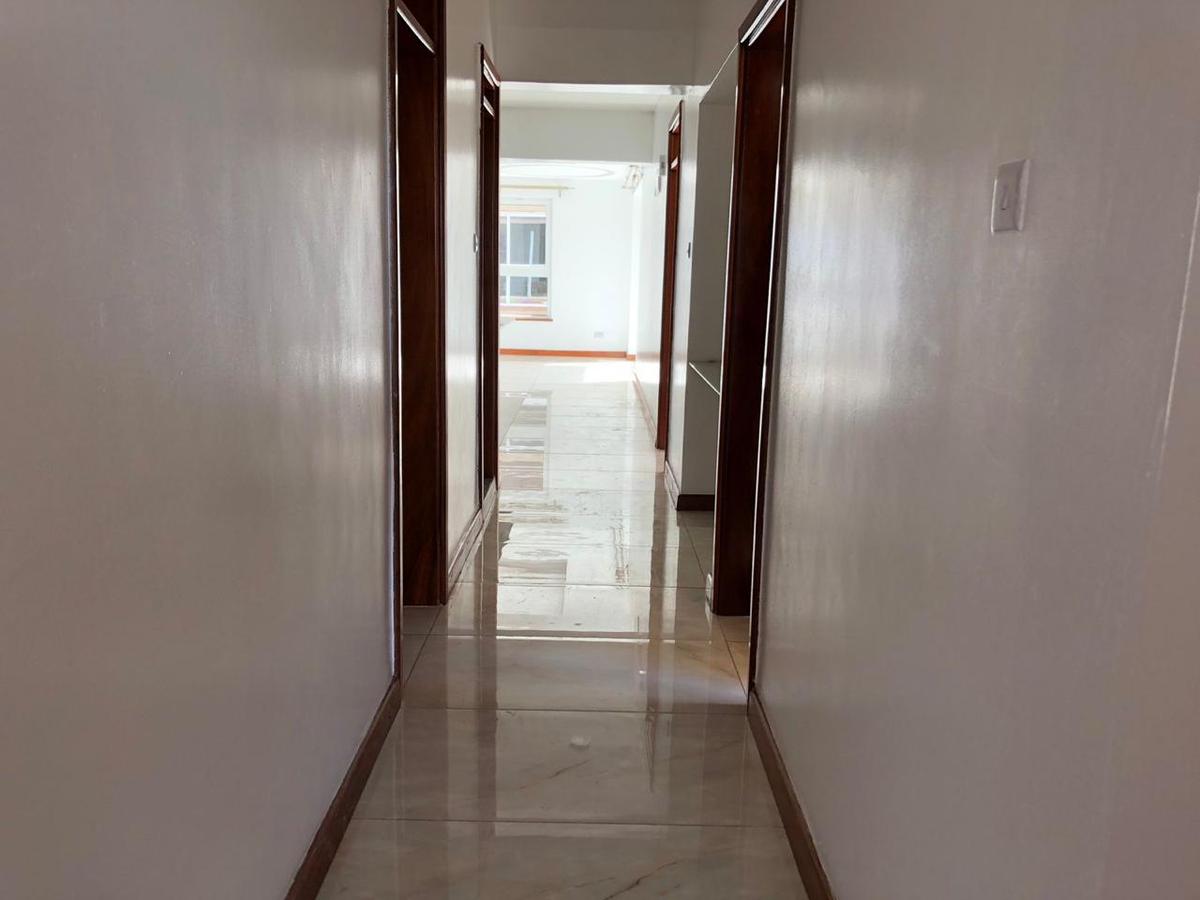 4 Bed Apartment with En Suite at General Mathenge - 7