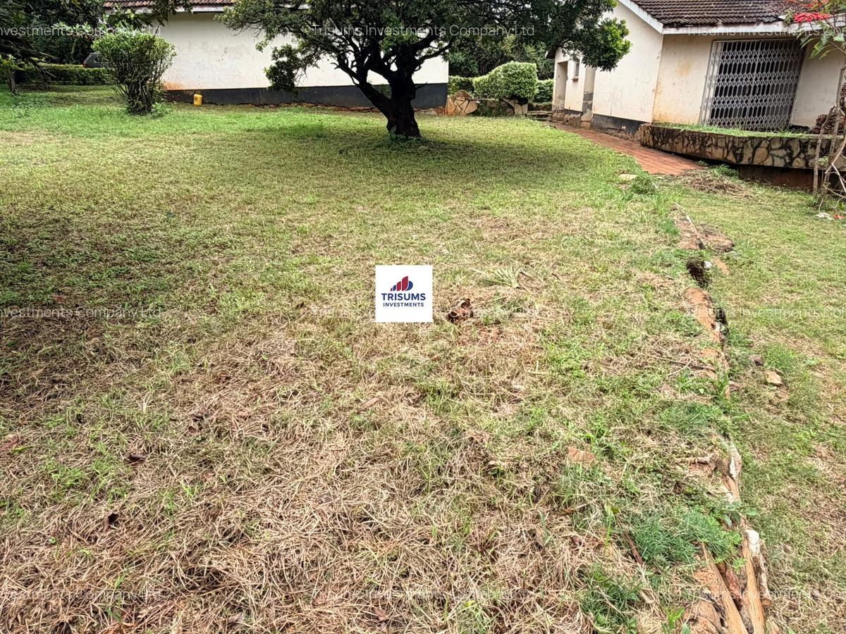 0.75 ac Land in Kitisuru - 11