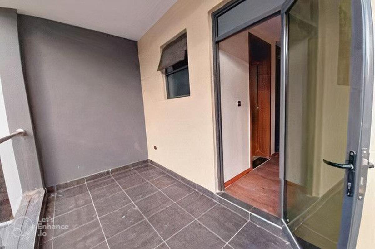 6 Bed Townhouse with En Suite at Lavington Area - 13