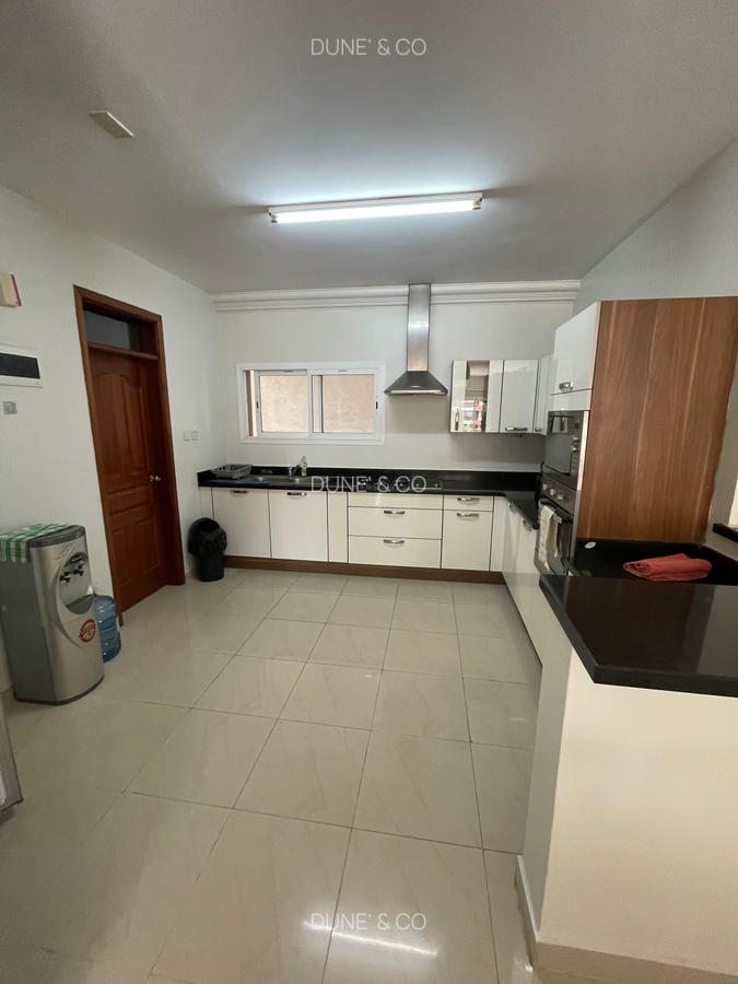 Serviced 3 Bed Apartment with En Suite in Kileleshwa - 6