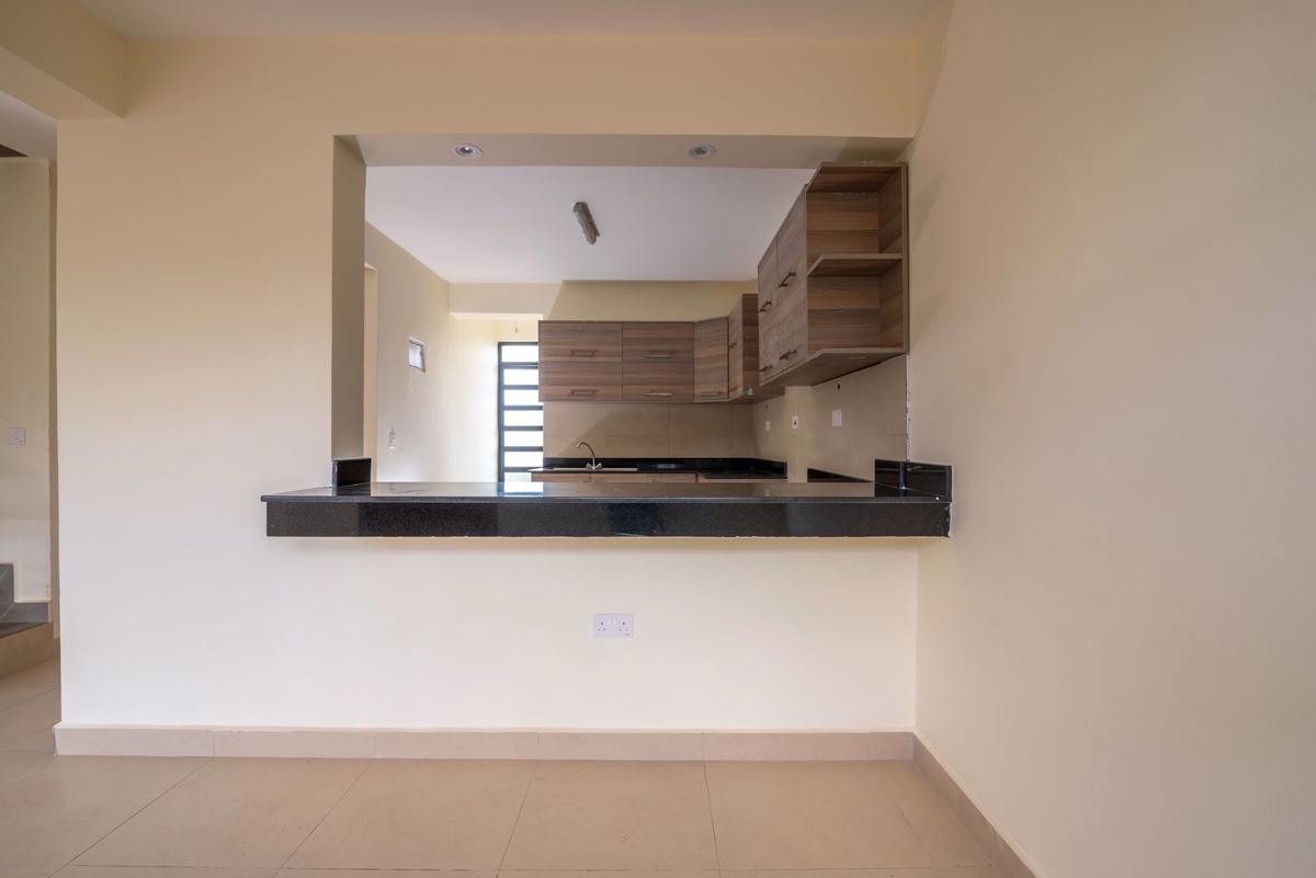 3 Bed Townhouse in Embakasi - 3