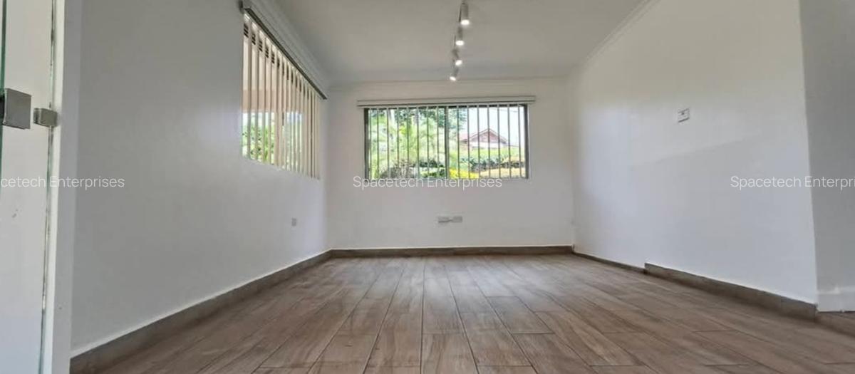 5 Bed House with En Suite in Nyari - 10