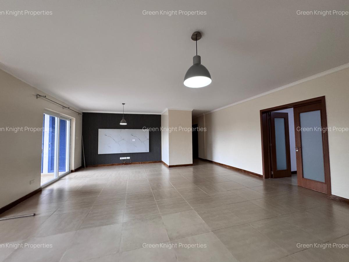Serviced 3 Bed Apartment with En Suite in Lavington - 4