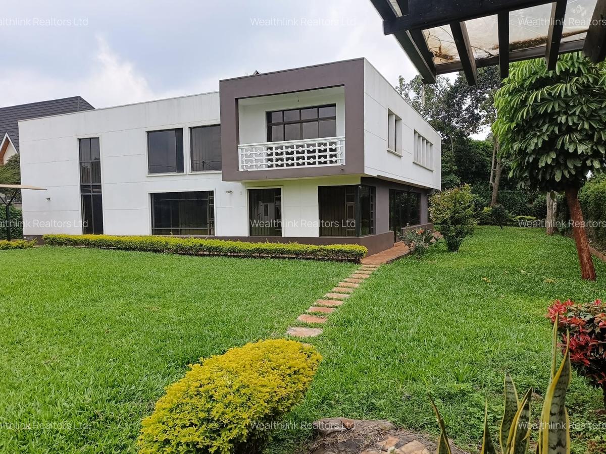 5 Bed House with En Suite at Runda - 2