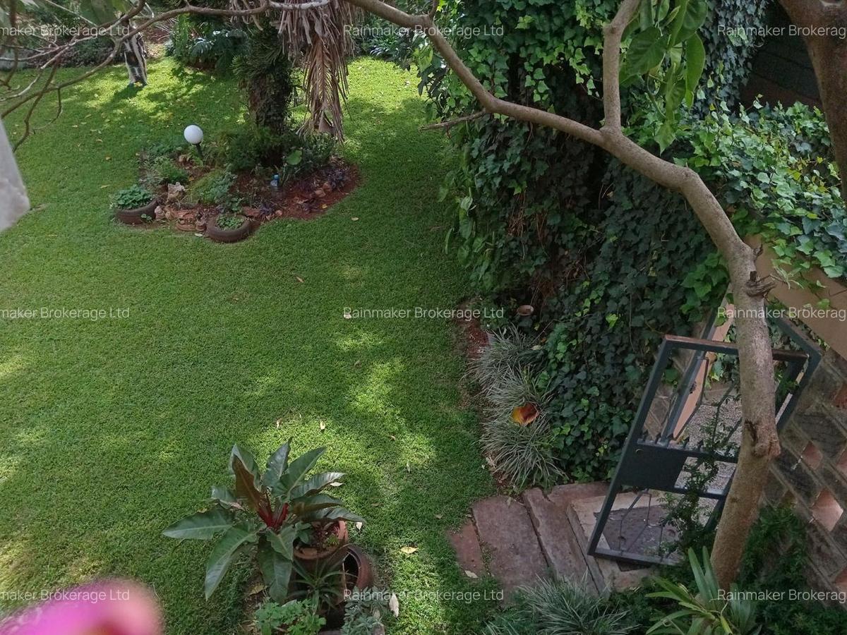 3 Bed House with En Suite in Runda - 9