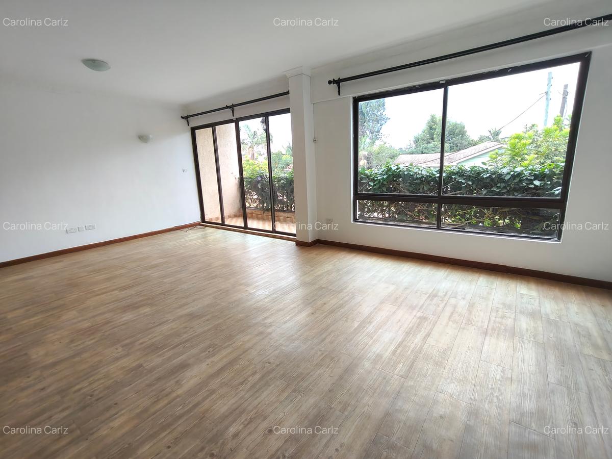 3 Bed Apartment with En Suite at Nyari - 3