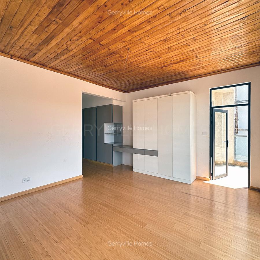 4 Bed Villa with En Suite in Kiambu Road - 10