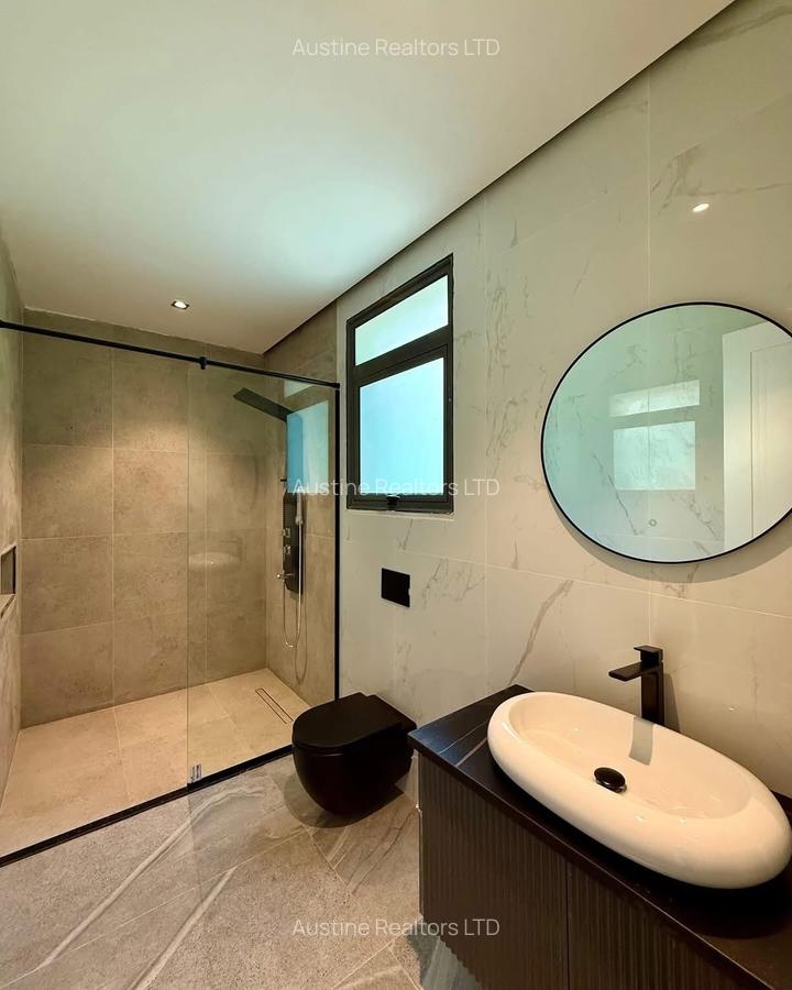 5 Bed Townhouse with En Suite at Chalbi Drive - 16