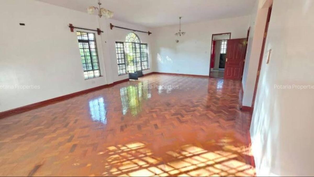 5 Bed House with En Suite in Kitisuru - 10